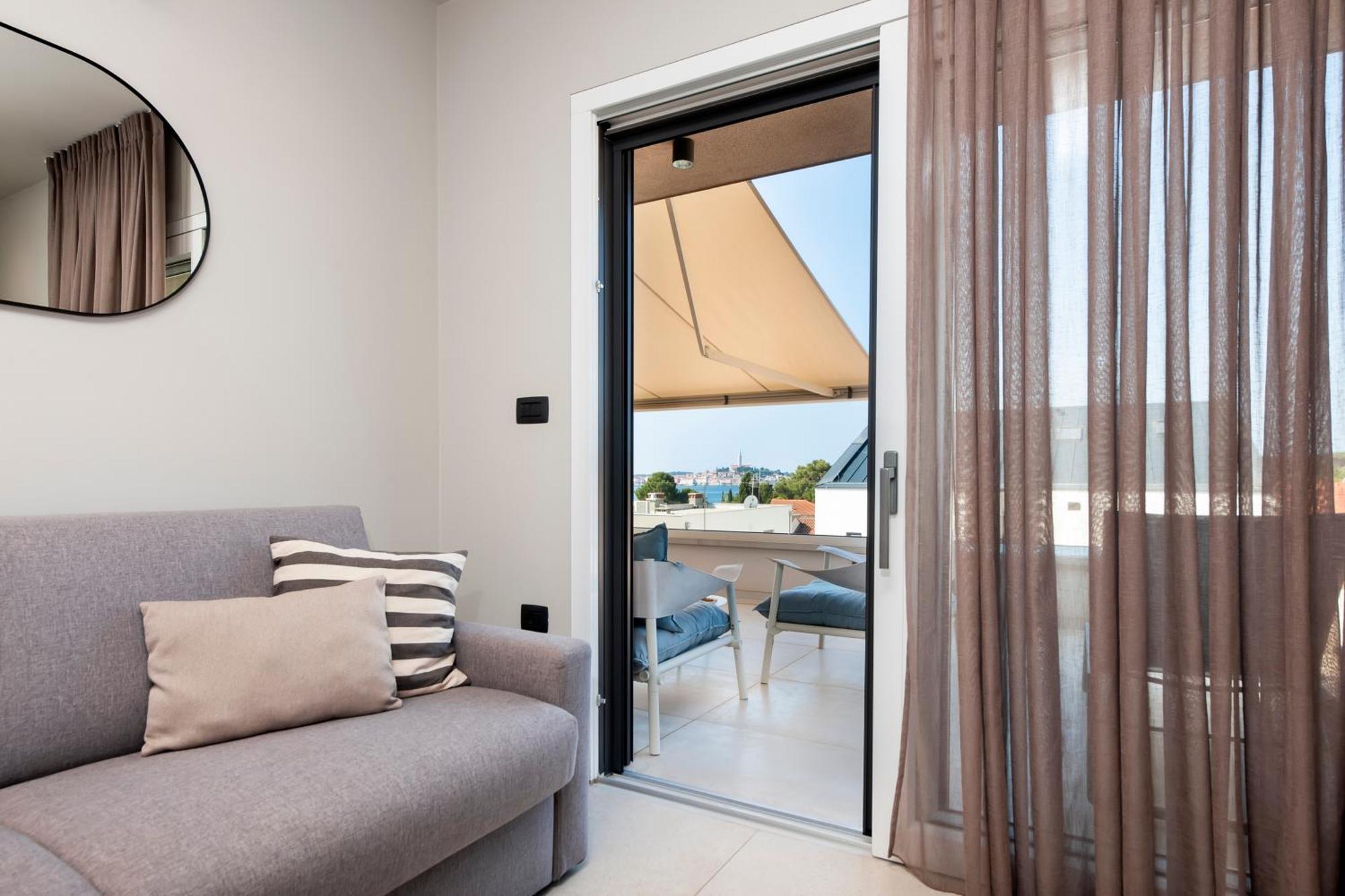 4R Royal Residence Rojnic Ρόβινι Εξωτερικό φωτογραφία